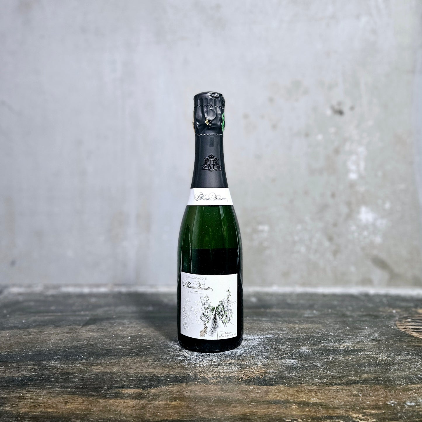 Marie Demets - Tradition, Gyé sur Seine, Côtes de Bars, Champagne, France (NV) 375ml